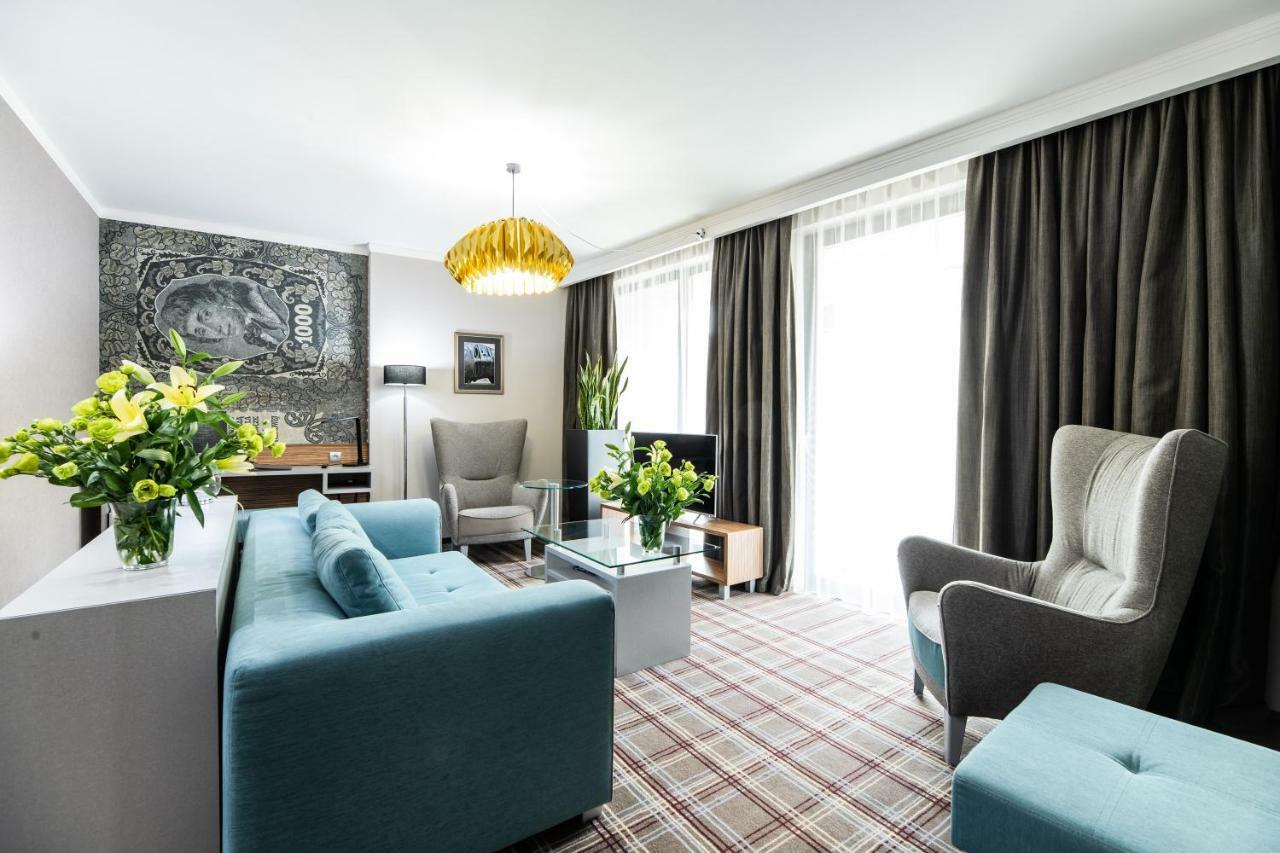 Apartment Double or Twin Beds